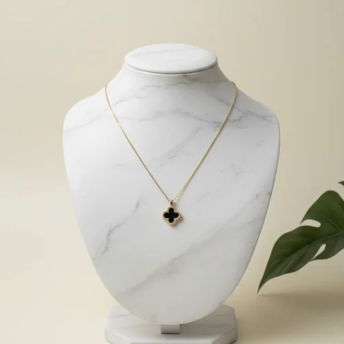 Single Black Clover Pendant Necklace (Gold-Toned)