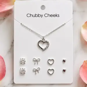 Silver Heart Necklace & Stud Earrings Gift Set ✨